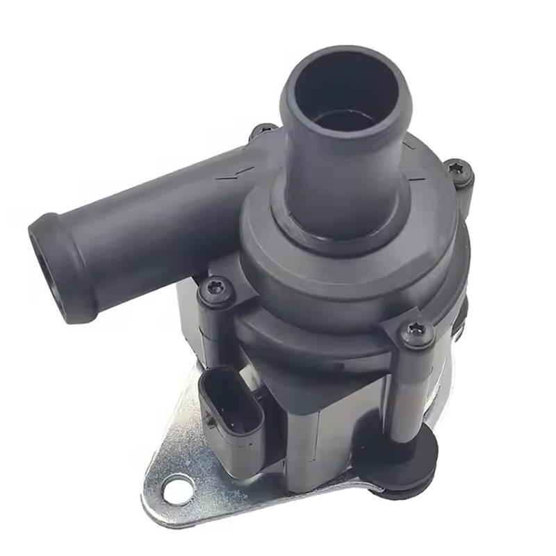 Sistema di raffreddamento auto OE 31338211 704773000 Nuova pompa d'acqua di raffreddamento ausiliaria per Volvo S90 V90 XC90
