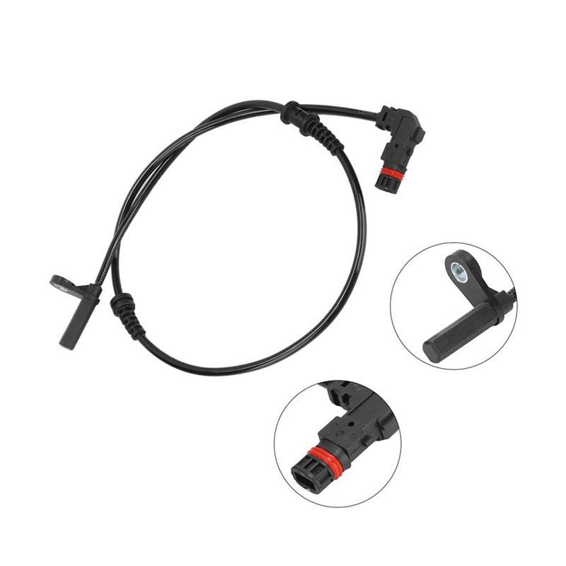 Parti di sensori per auto 2045401817 2075400017 2129053303 2129053403 Sensore di velocità delle ruote Per MERCEDES-BENZ C63