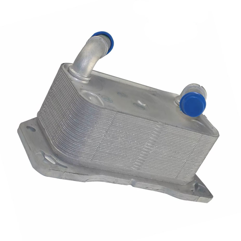 Fabbrica di ricambi per auto 31368636 Motor Oil Cooler per Volvo XC90 V70 XC60 MK2 Ricambi auto trasmissione