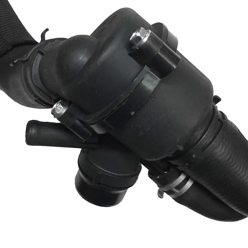Connessione del tubo di acqua del termostato LR025969 per Land Rover LR4 Range Rover Sport