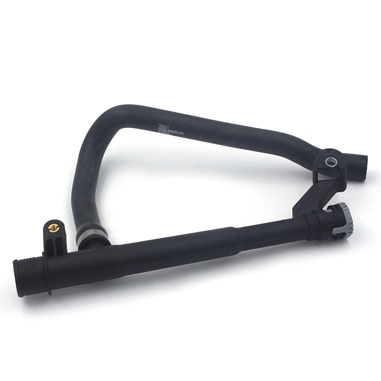 Tubo di uscita motore Womala Engine Tubo acqua radiatore olio OE 30774514 per ricambi auto Volvo