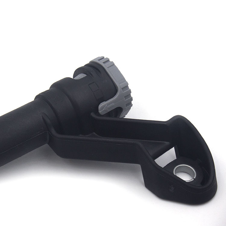 Tubo di uscita motore Womala Engine Tubo acqua radiatore olio OE 30774514 per ricambi auto Auto Parts