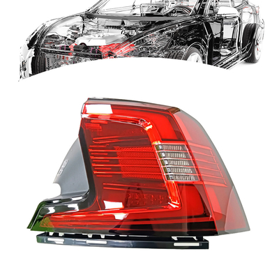 Luce posteriore destra 31108926 per i modelli XC60 S60 S90 V60